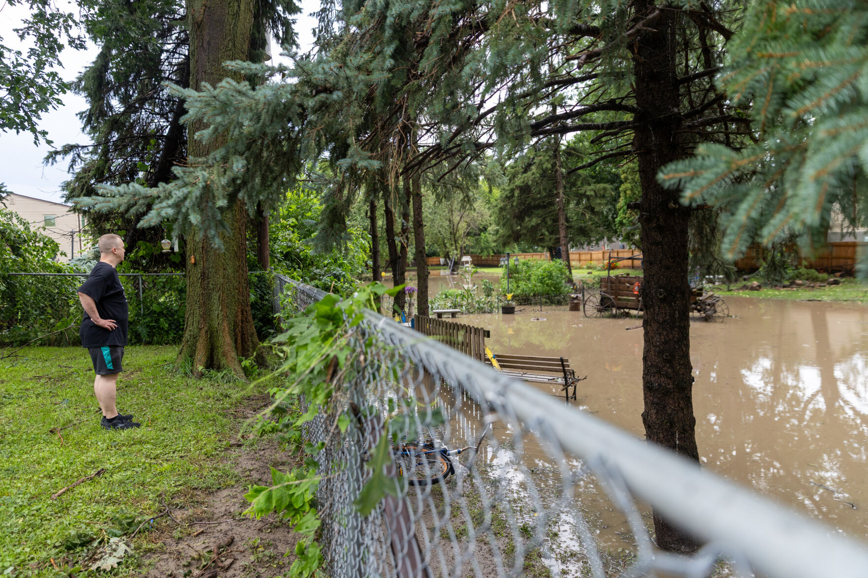 080925-owh-new-stormdamage-mm-08.JPG